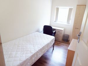 Photo 7- click for photo gallery